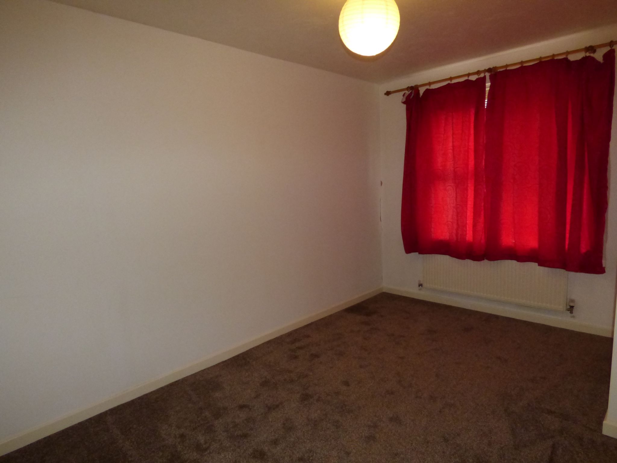 2 bedroom apartment flat/apartment Let in Stockport - Photograph 9.