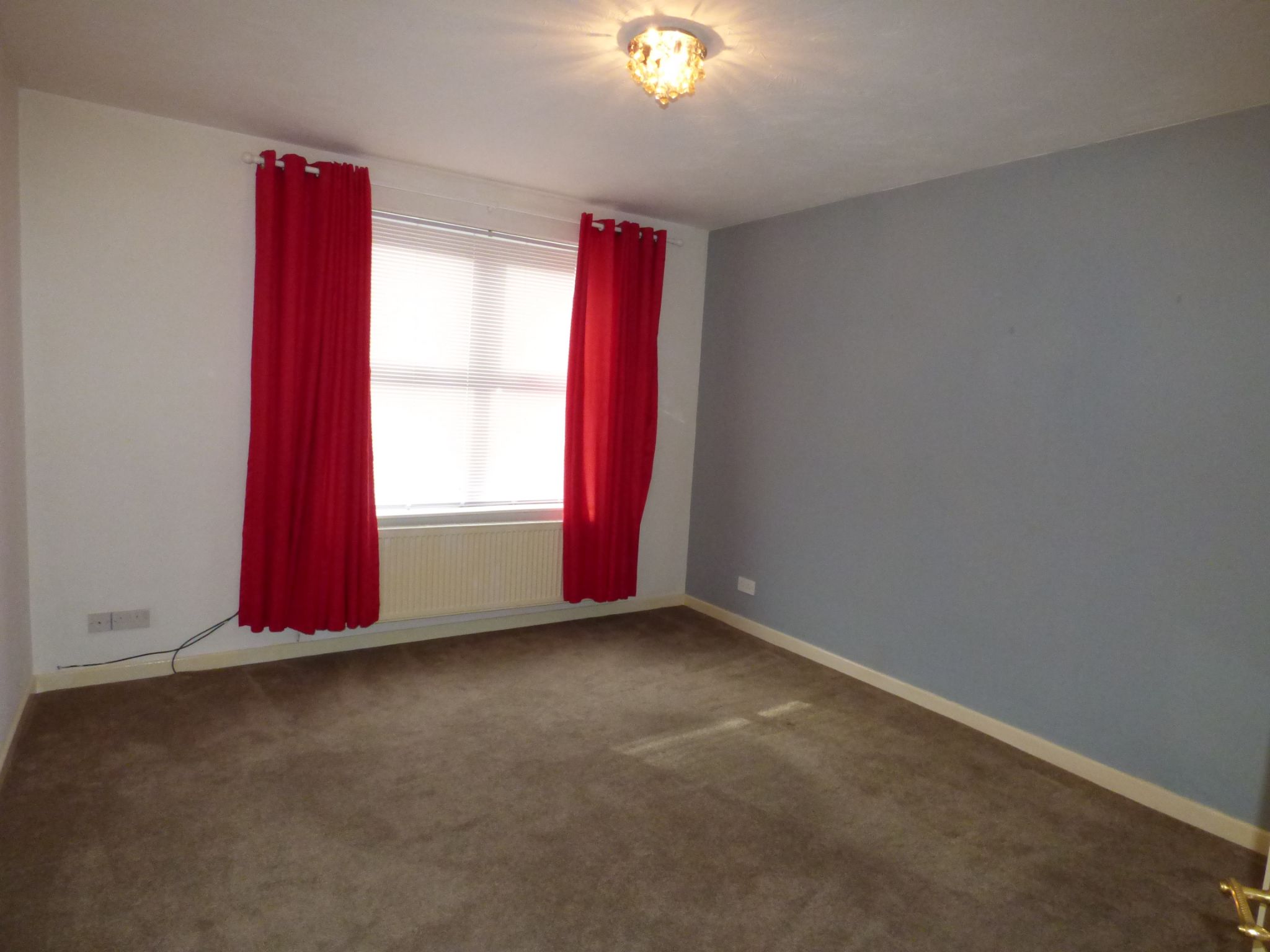 2 bedroom apartment flat/apartment Let in Stockport - Photograph 8.