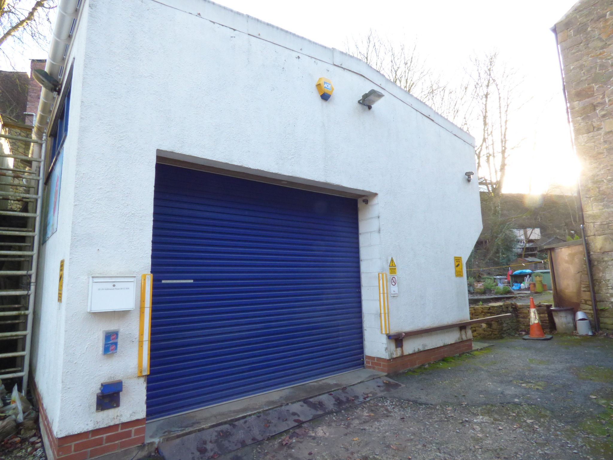 Commercial Property To Let in Stockport - Property photograph.