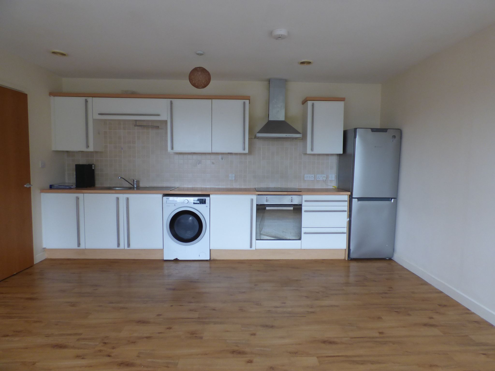 2 bedroom apartment flat/apartment Let in Stockport - Photograph 7.
