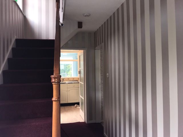 3 bedroom semi-detached house Let in Stockport - Photograph 9.