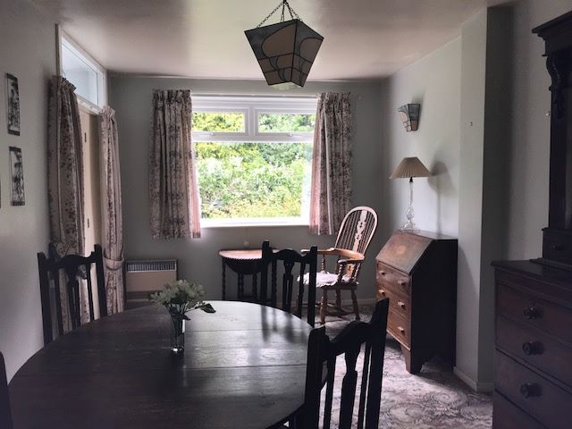 3 bedroom semi-detached house Let in Stockport - Photograph 5.