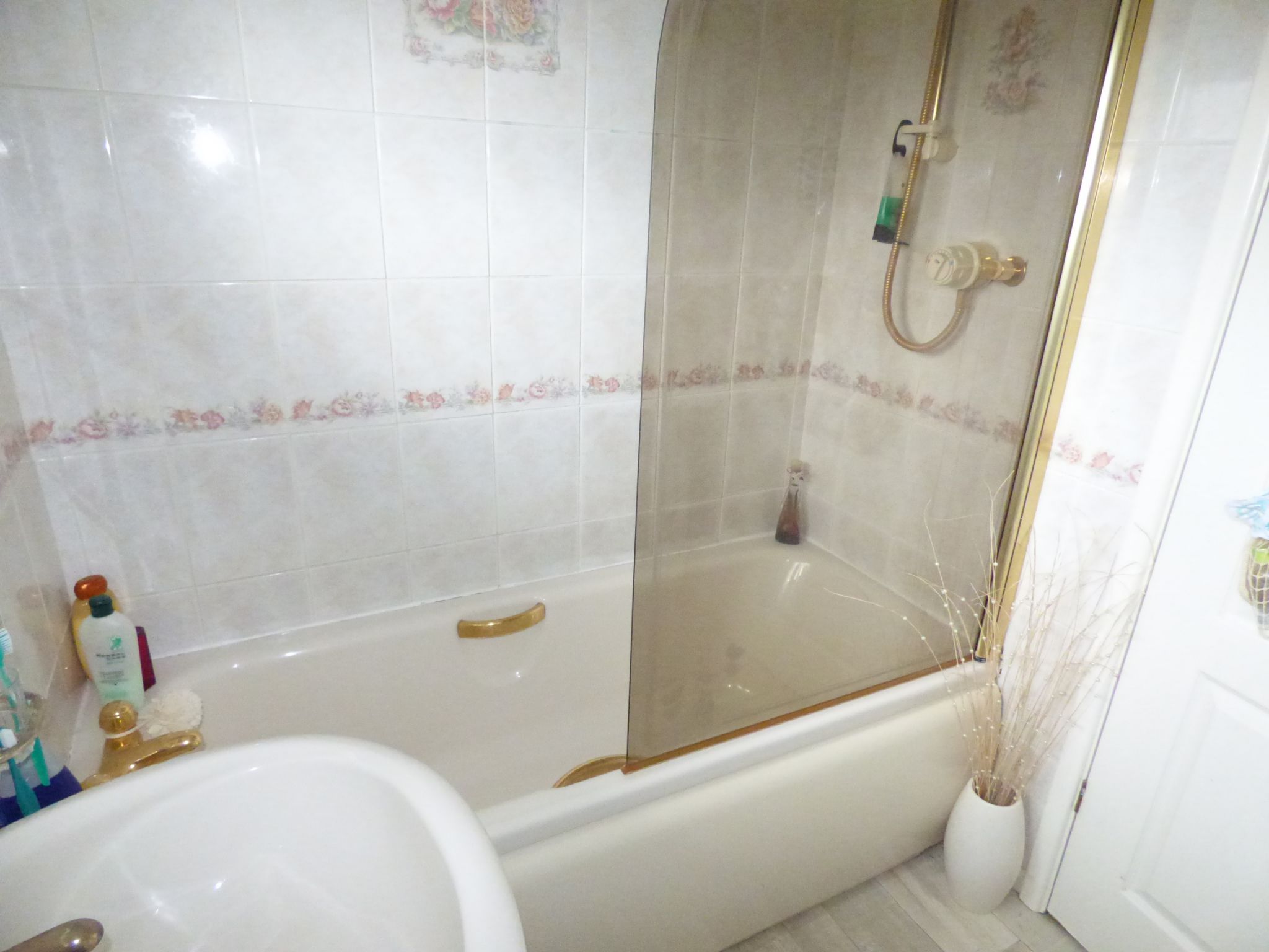 4 bedroom detached house Under Offer in Stockport - Photograph 15.