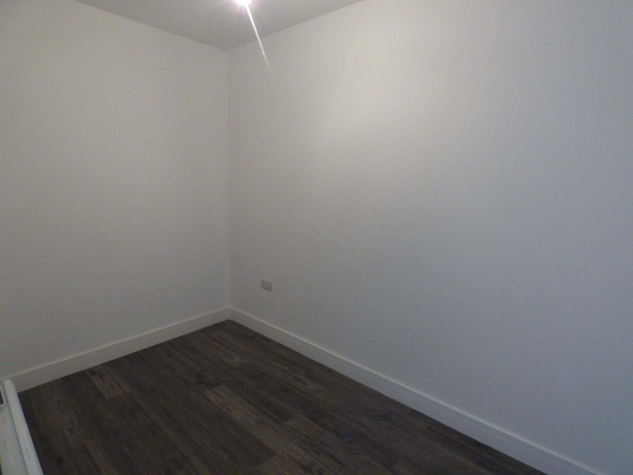 1 bedroom apartment flat/apartment Let in Hazel Grove - Photograph 10.