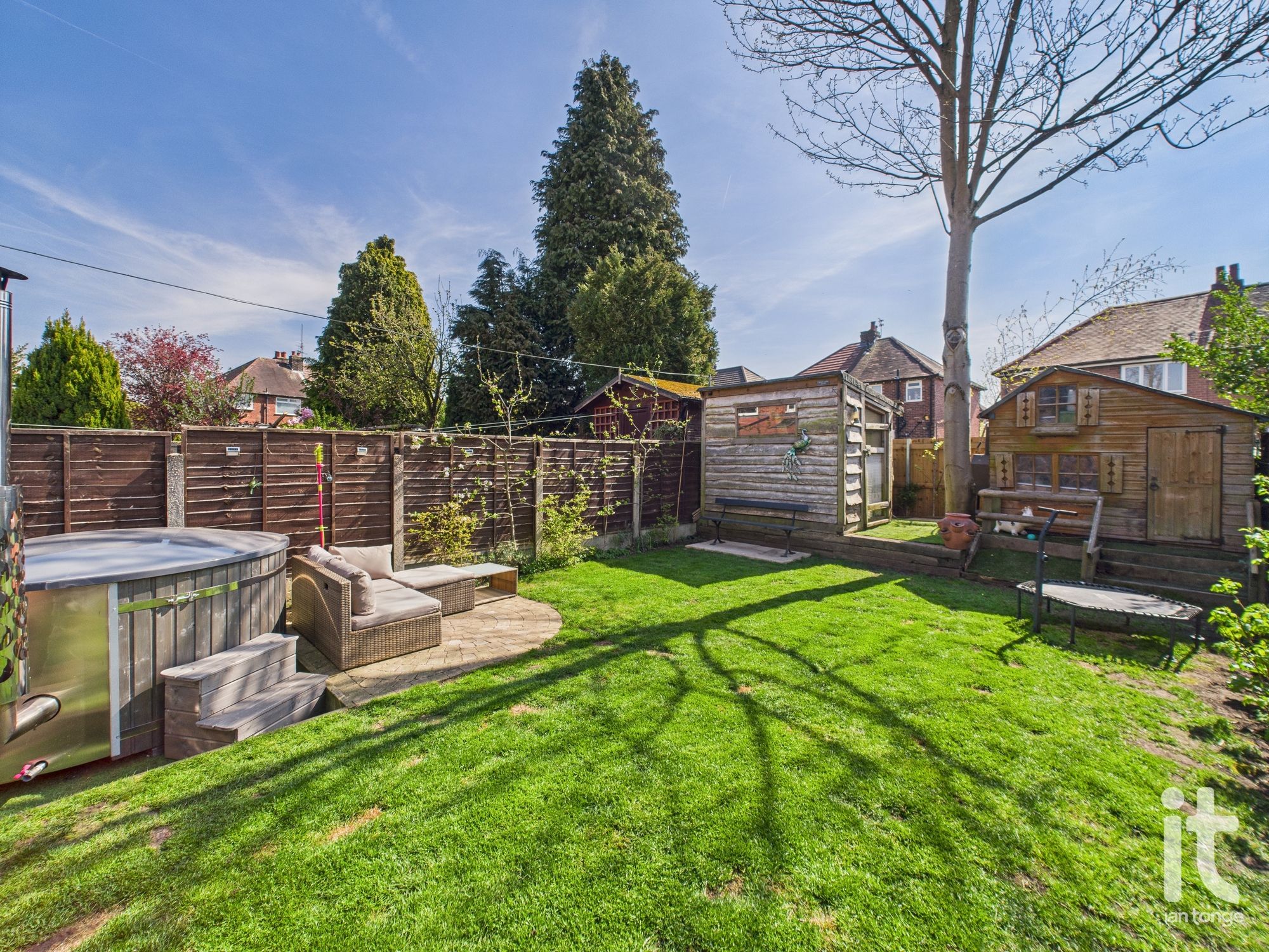 3 bedroom semi-detached house SSTC in Stockport - Photograph 21.