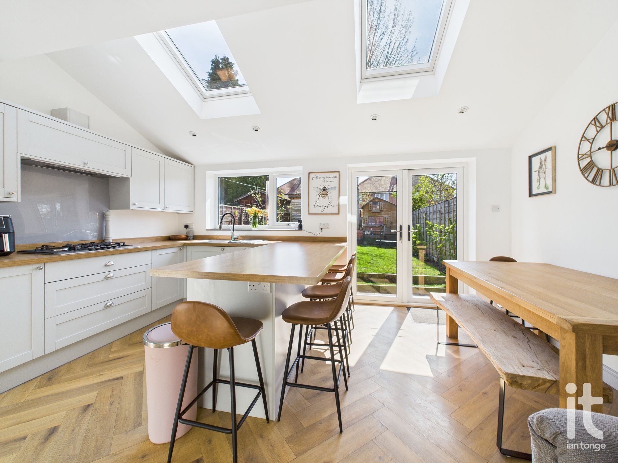 3 bedroom semi-detached house SSTC in Stockport - Photograph 2.