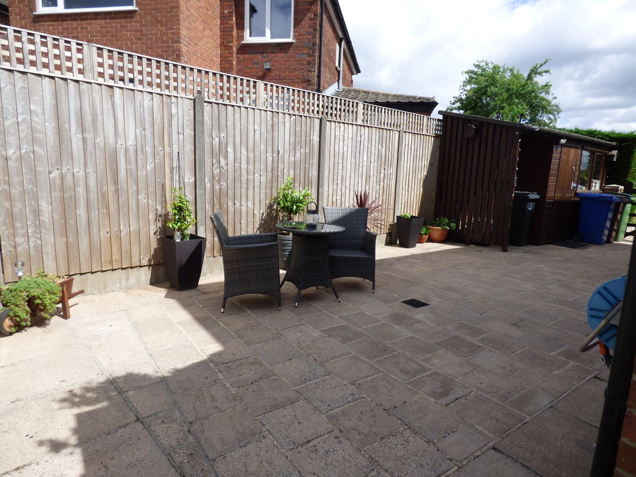 3 bedroom detached house Sold in Stockport - Photograph 18.