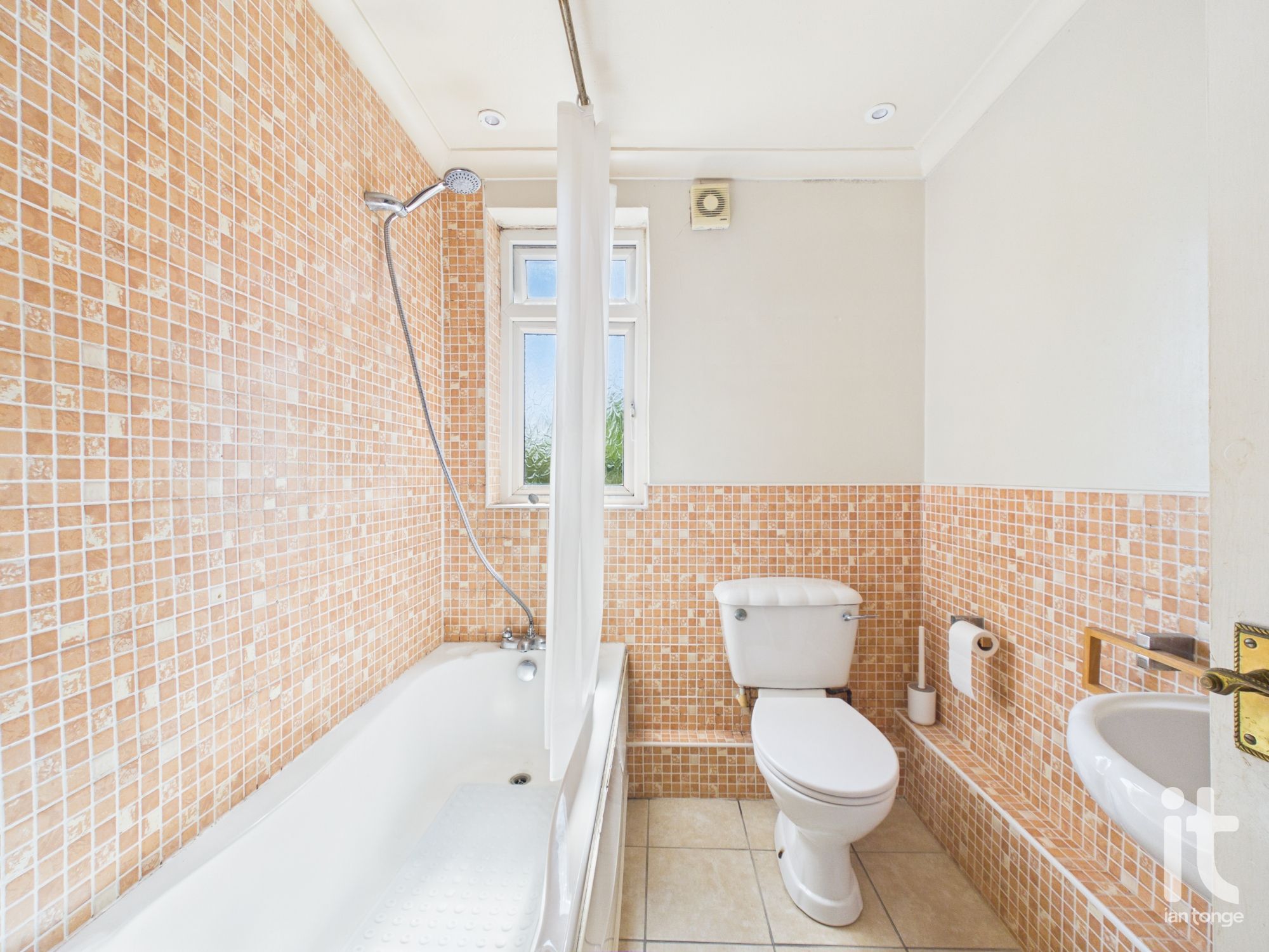 2 bedroom mid terraced house For Sale in Stockport - Photograph 9.