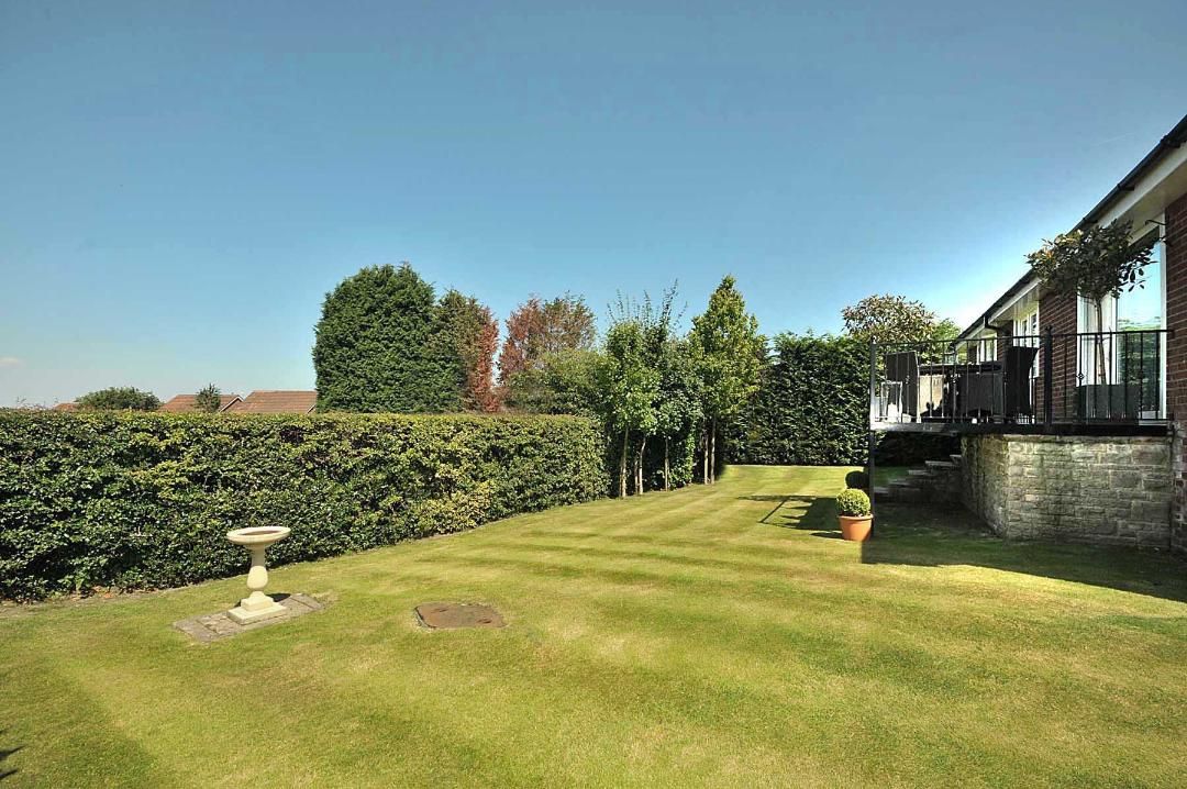 4 bedroom detached house For Sale in Macclesfield - Photograph 5.