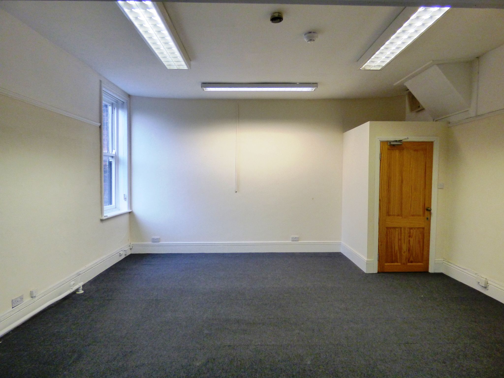 Office For Sale in Marple - Office 2 2nd Floor Pic 2.
