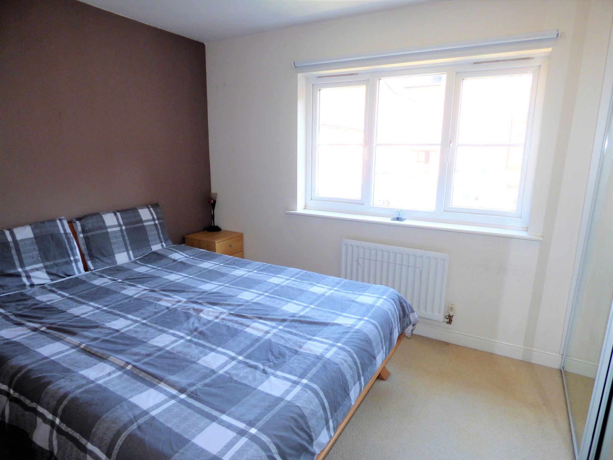 2 bedroom mews house Sold in Stockport - Photograph 7.