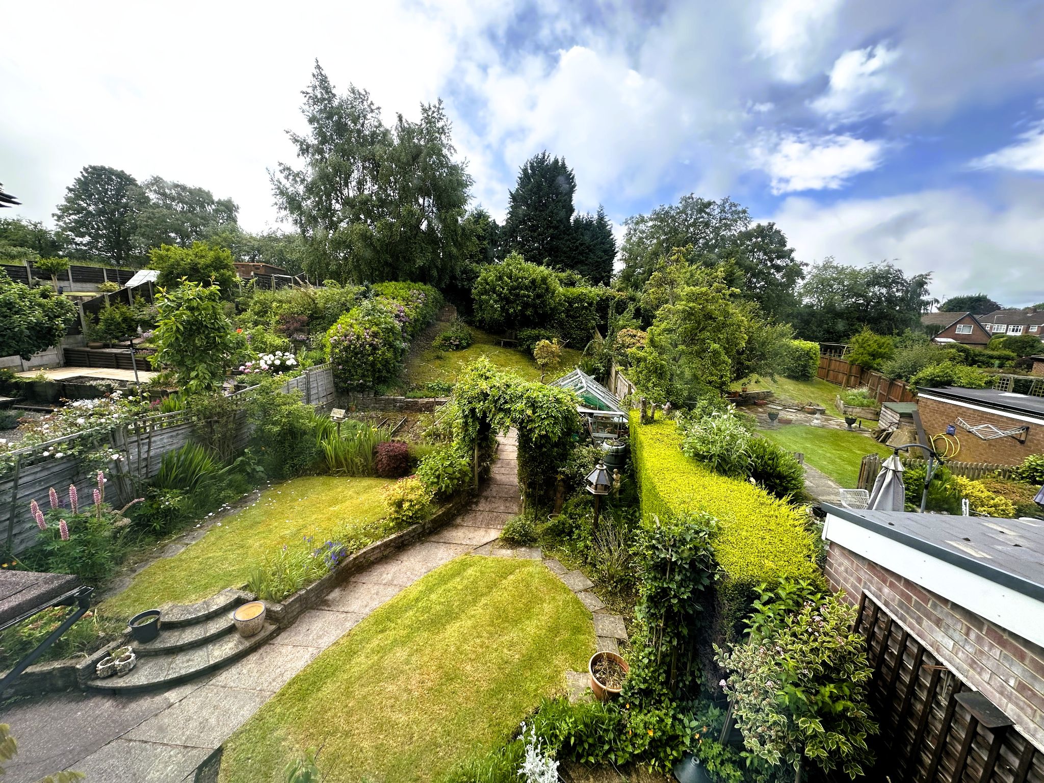 3 bedroom semi-detached house For Sale in Stockport - Property photograph.