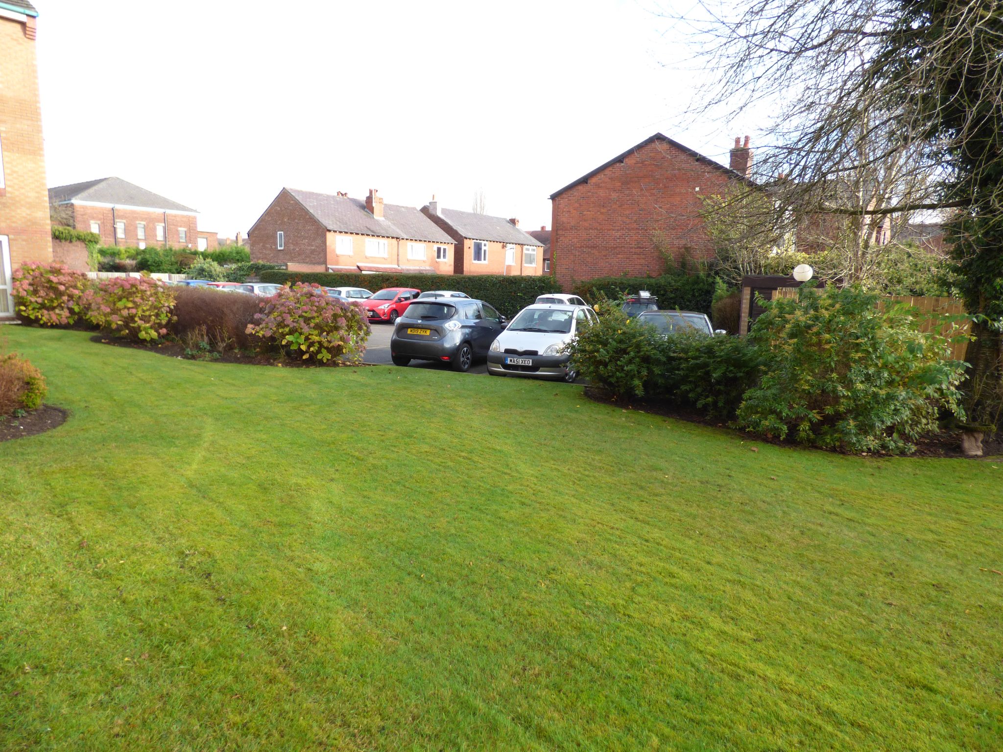 1 bedroom apartment flat/apartment SSTC in Stockport - Photograph 12.