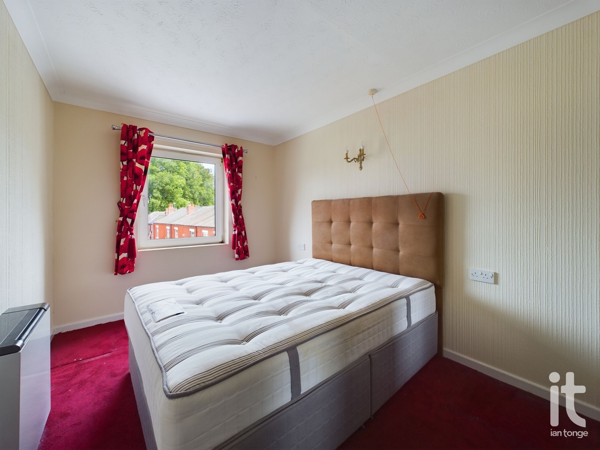 1 bedroom apartment flat/apartment SSTC in Stockport - Photograph 5.