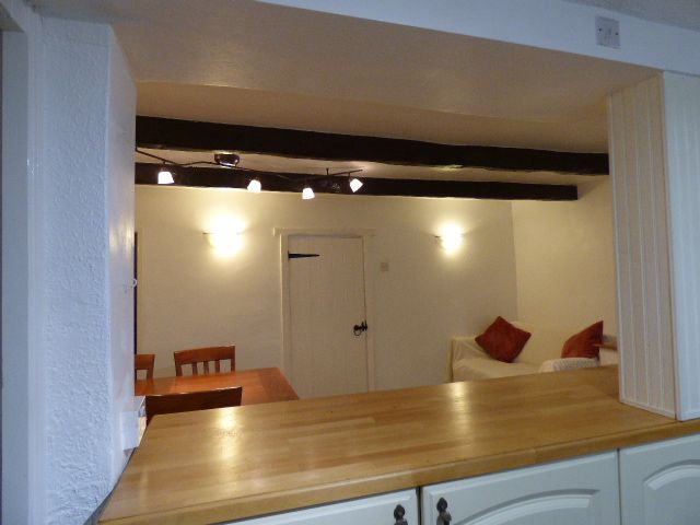 2 bedroom mid terraced house Let in Cheshire - Photograph 5.