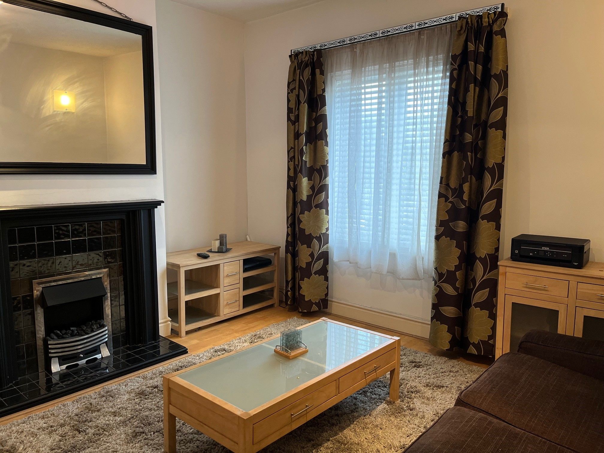 1 bedroom duplex flat/apartment Let in Stockport - Photograph 2.