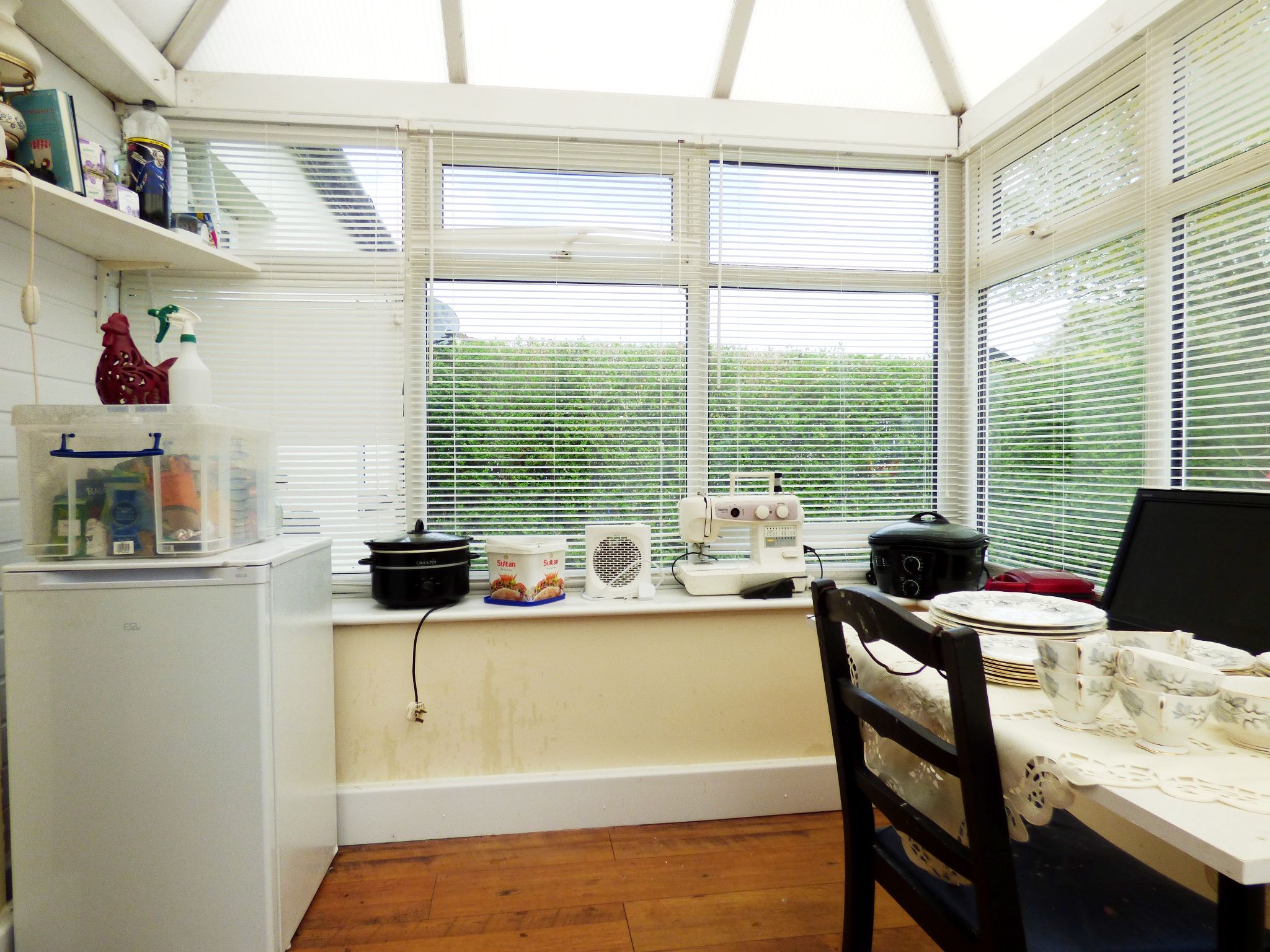 3 bedroom semi-detached bungalow Sold in Stockport - Conservatory.