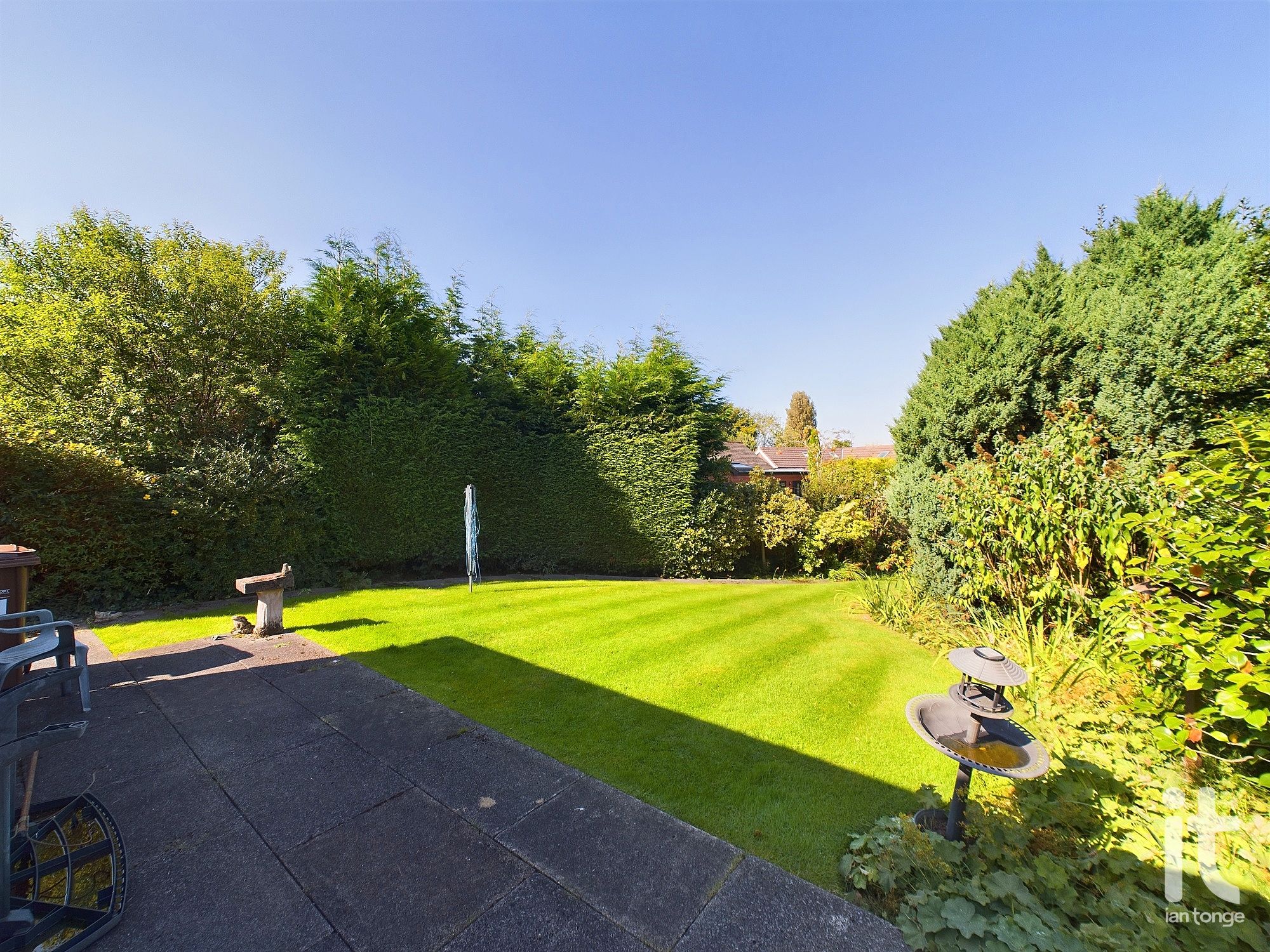 4 bedroom detached bungalow Sold in Stockport - Photograph 2.