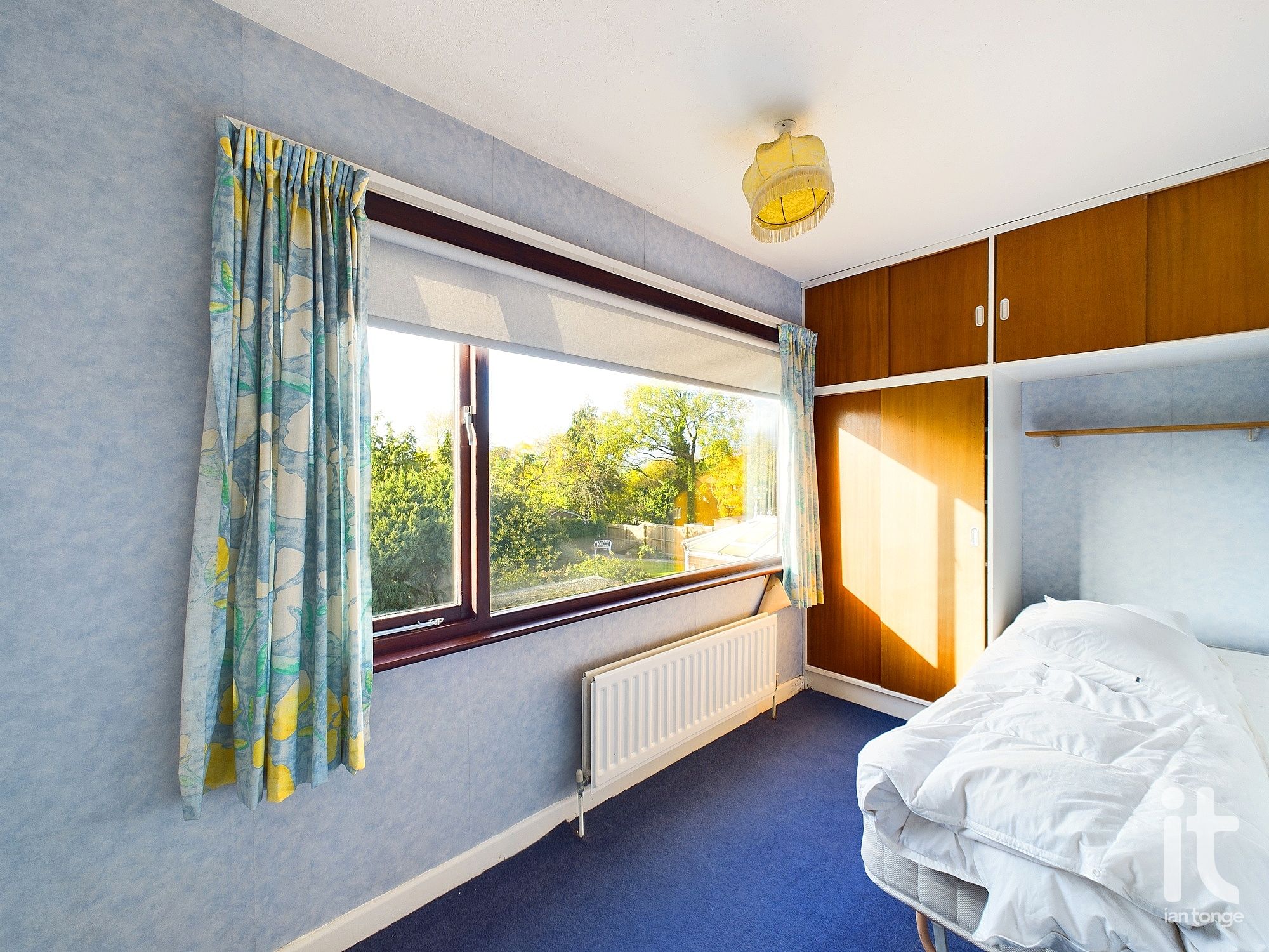 4 bedroom detached bungalow Sold in Stockport - Photograph 30.
