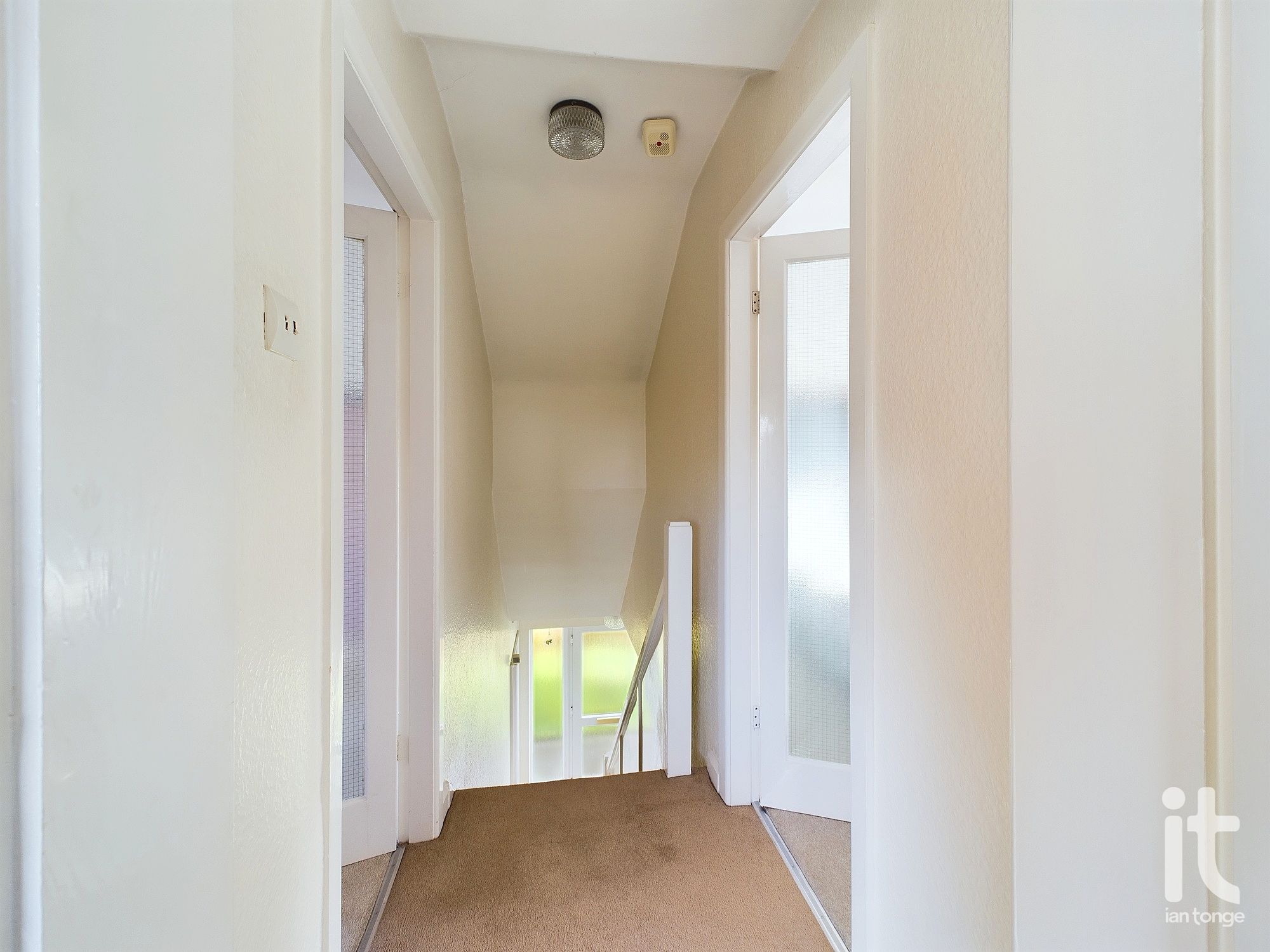 4 bedroom detached bungalow Sold in Stockport - Photograph 26.
