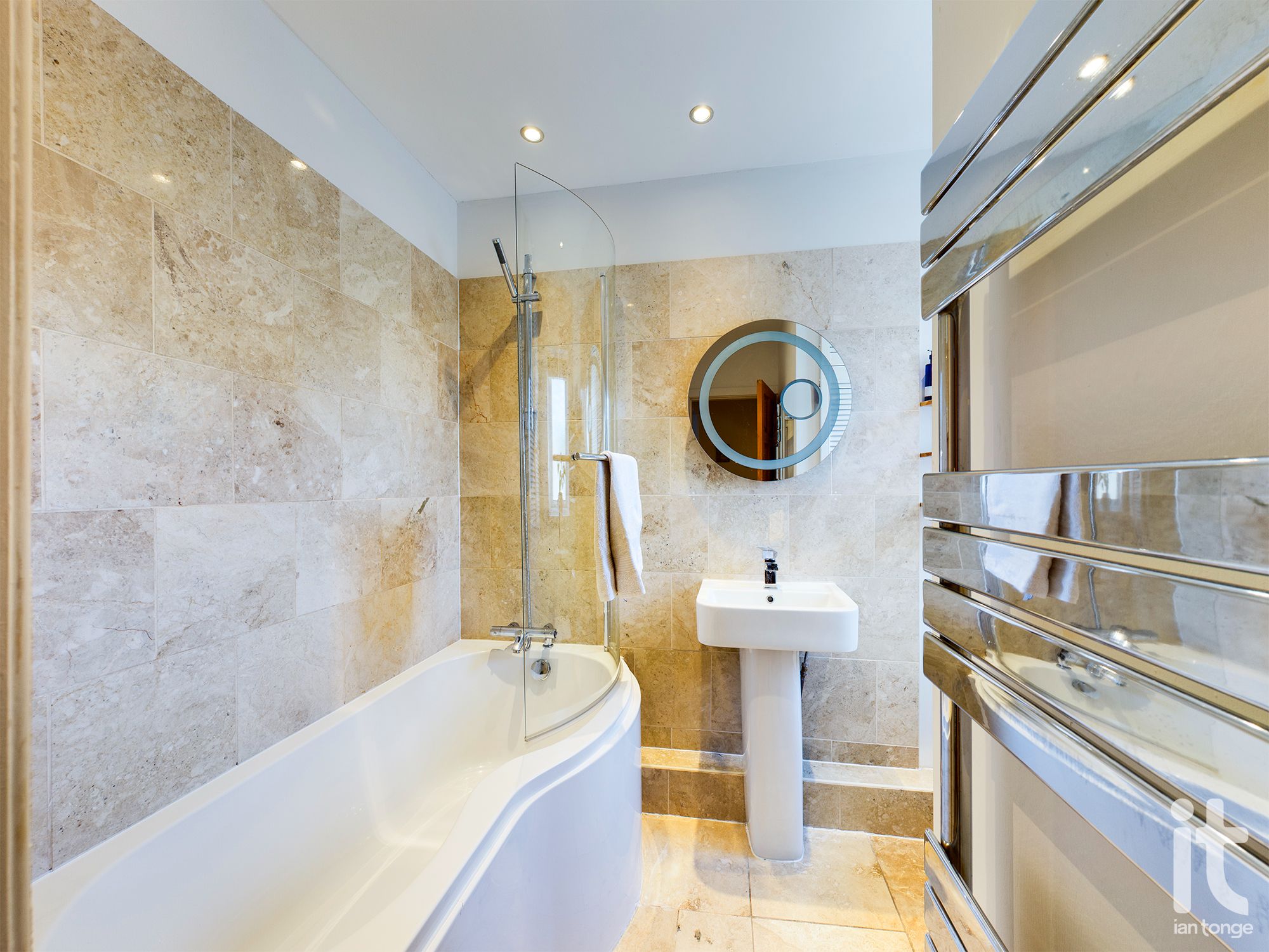 2 bedroom mid terraced house Sold in Sale - Photograph 11.