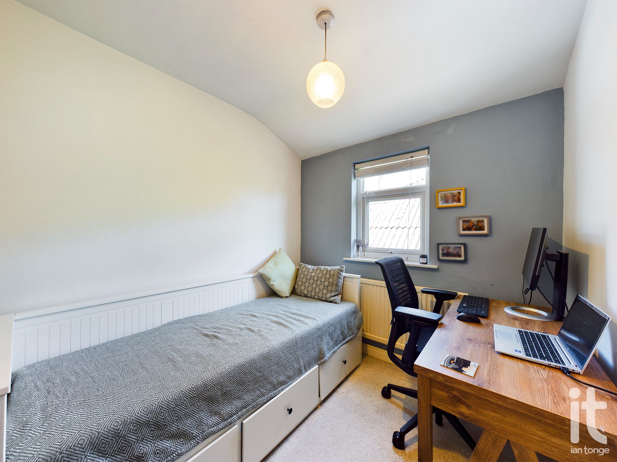 2 bedroom mid terraced house Sold in Sale - Photograph 10.