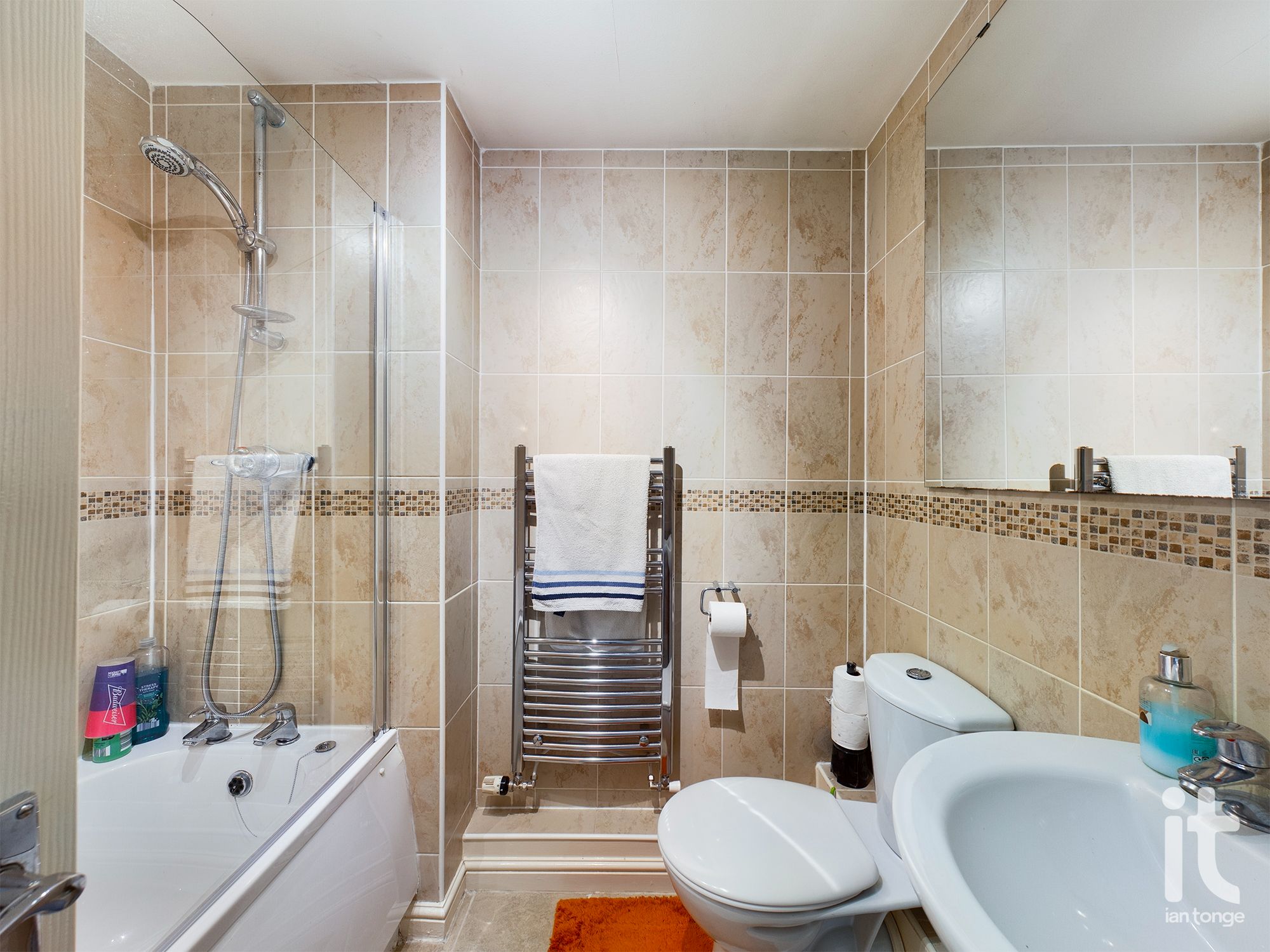 3 bedroom semi-detached house Under Offer in Stockport - Photograph 12.