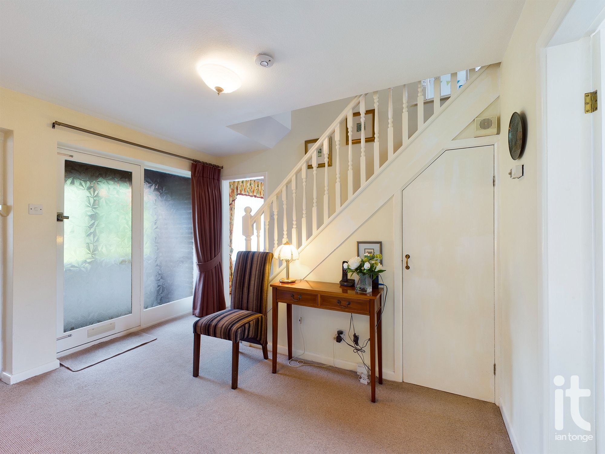 4 bedroom detached house SSTC in Stockport - Entrance Hall.
