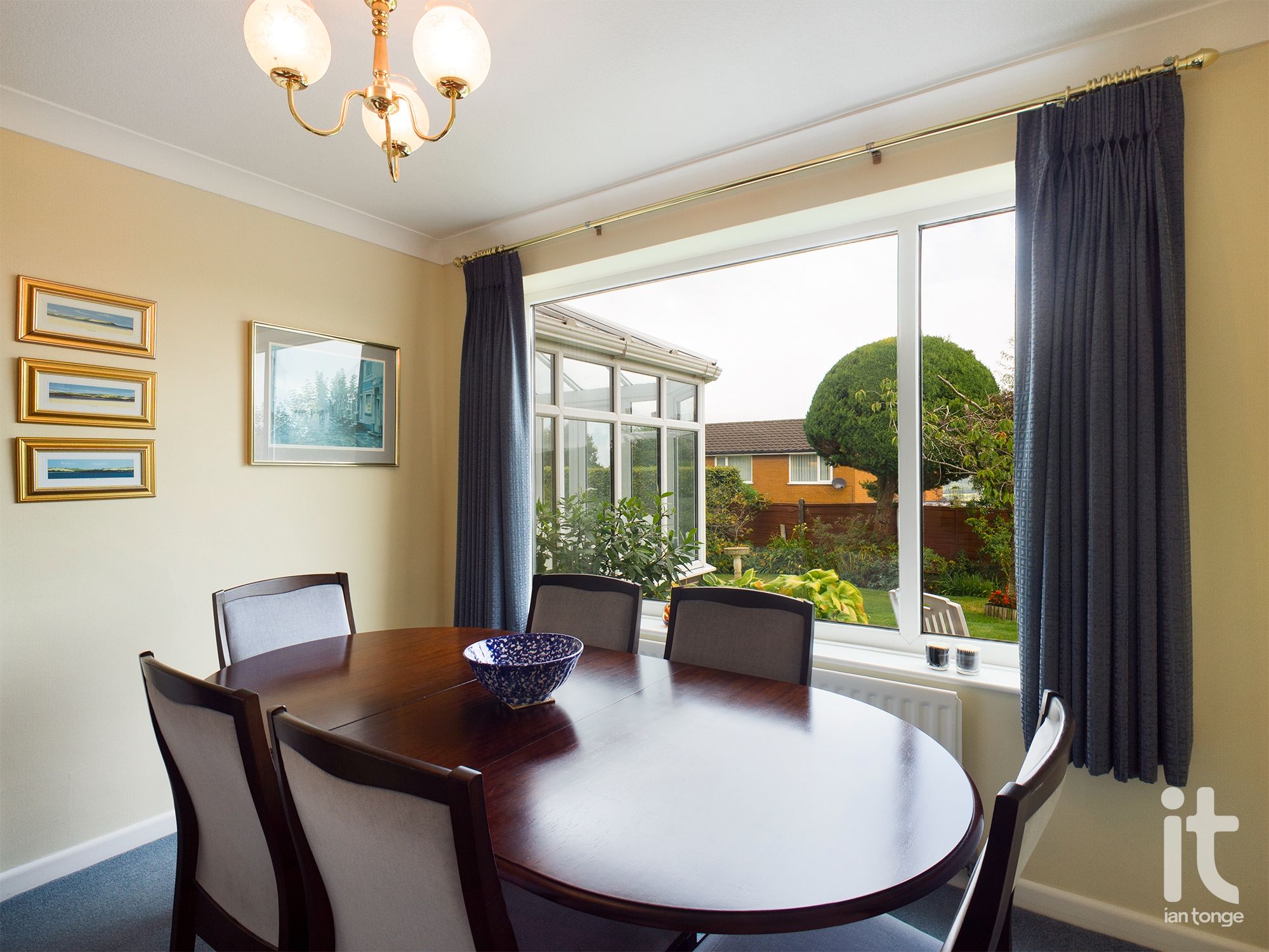 4 bedroom detached house SSTC in Stockport - Dining Room.