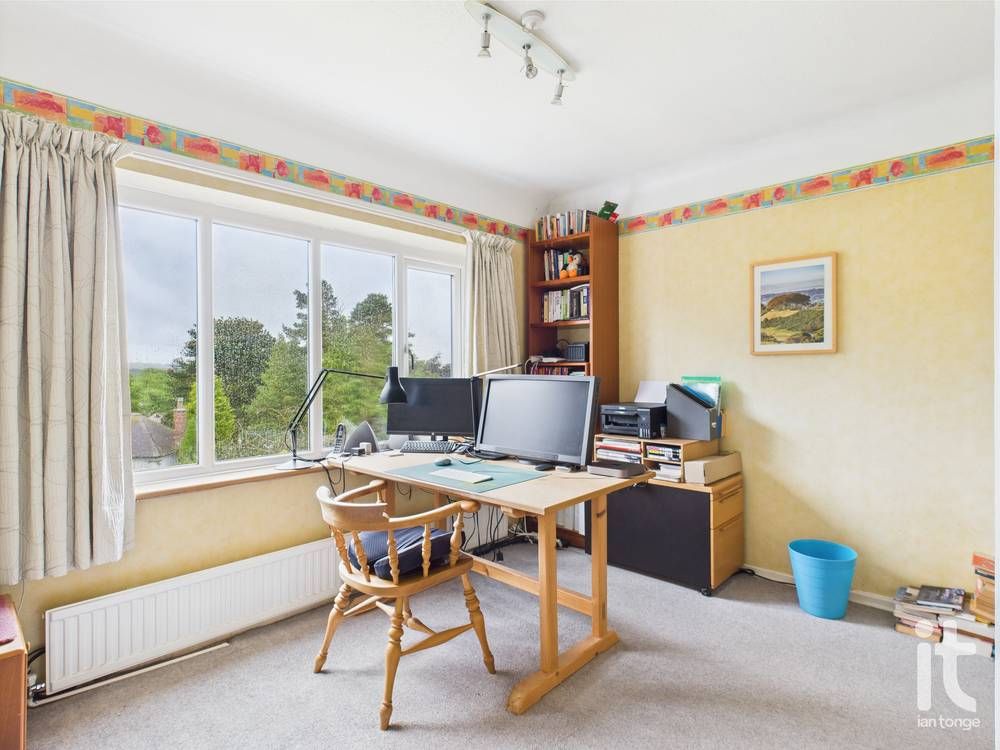 4 bedroom detached house Under Offer in Stockport - Photograph 17.