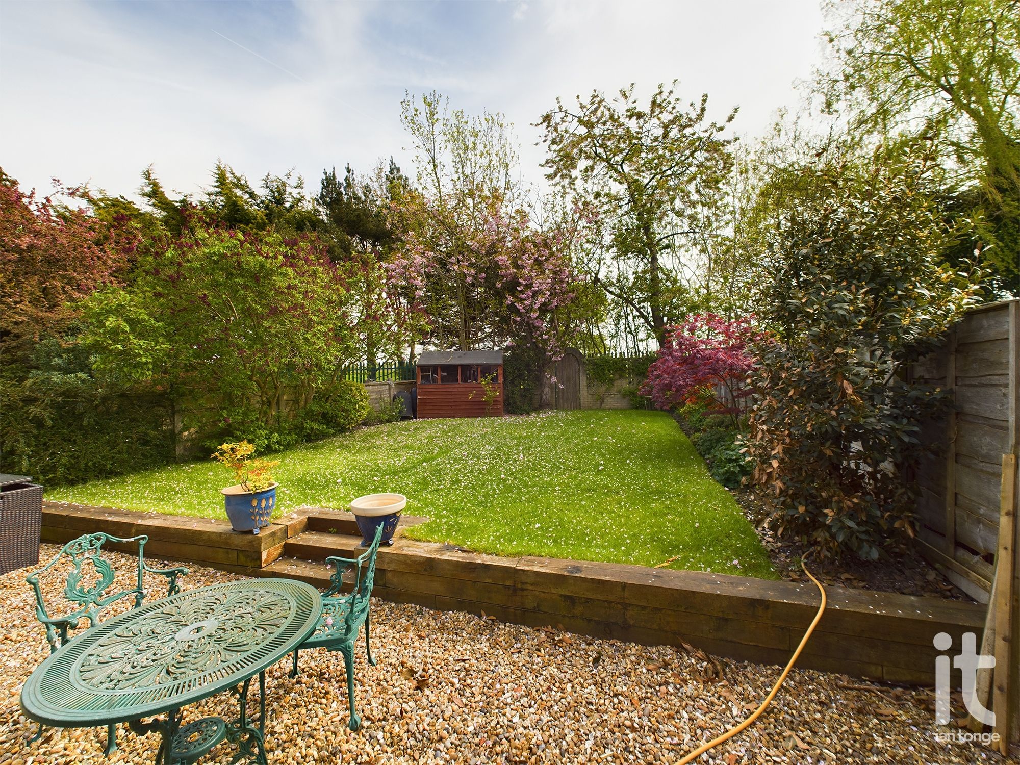 3 bedroom semi-detached house SSTC in Stockport - Photograph 6.