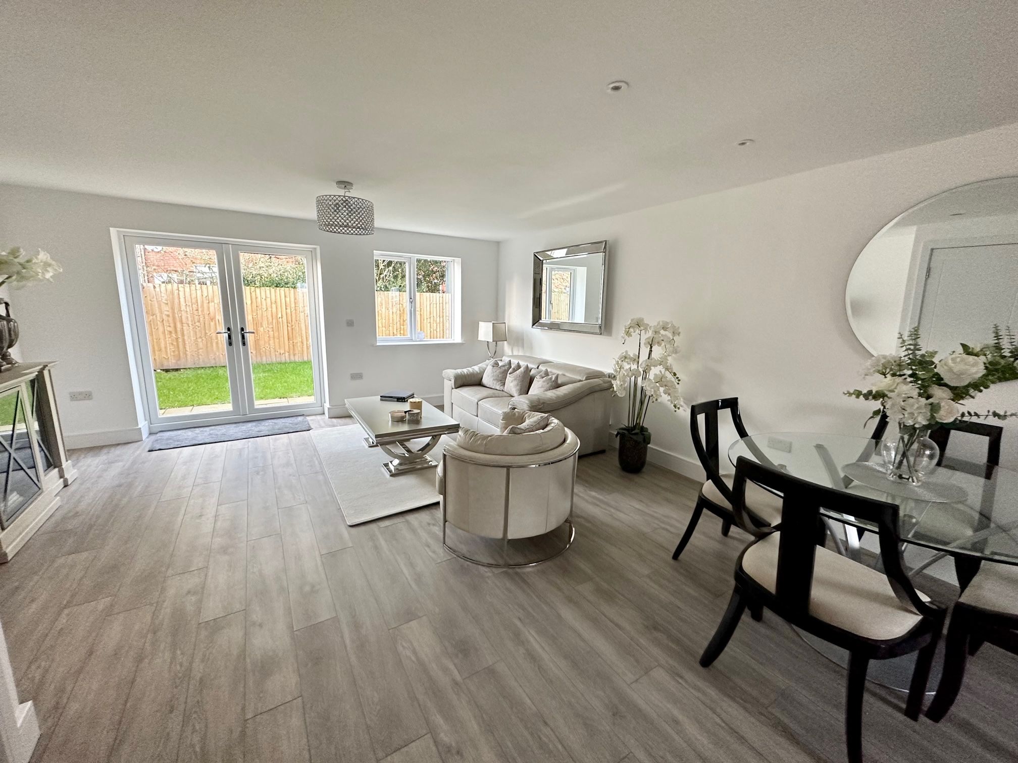 3 bedroom semi-detached house Under Offer in Stockport - Photograph 3.