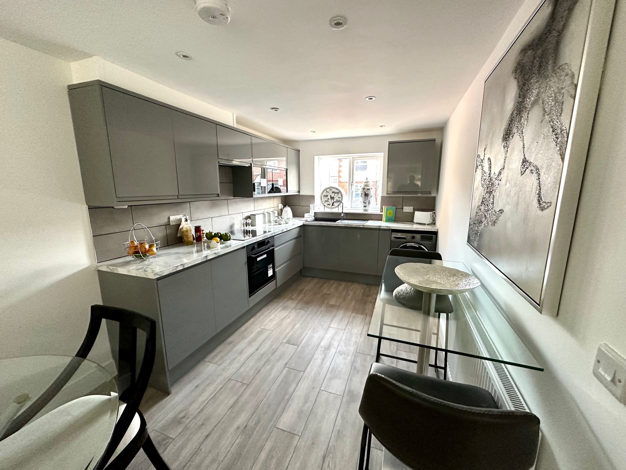 3 bedroom semi-detached house Under Offer in Stockport - Photograph 6.