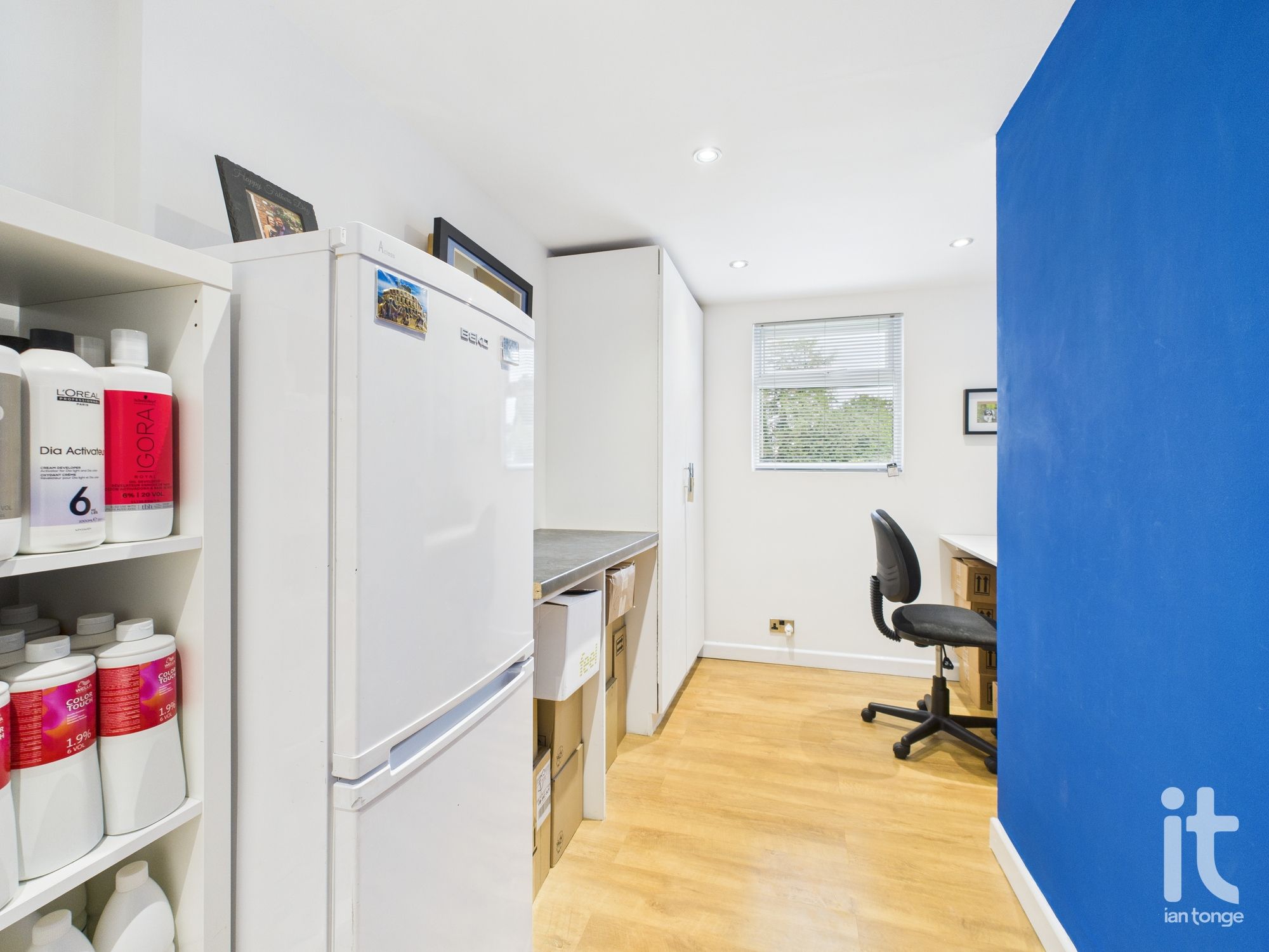 3 bedroom mews house SSTC in Stockport - Photograph 6.