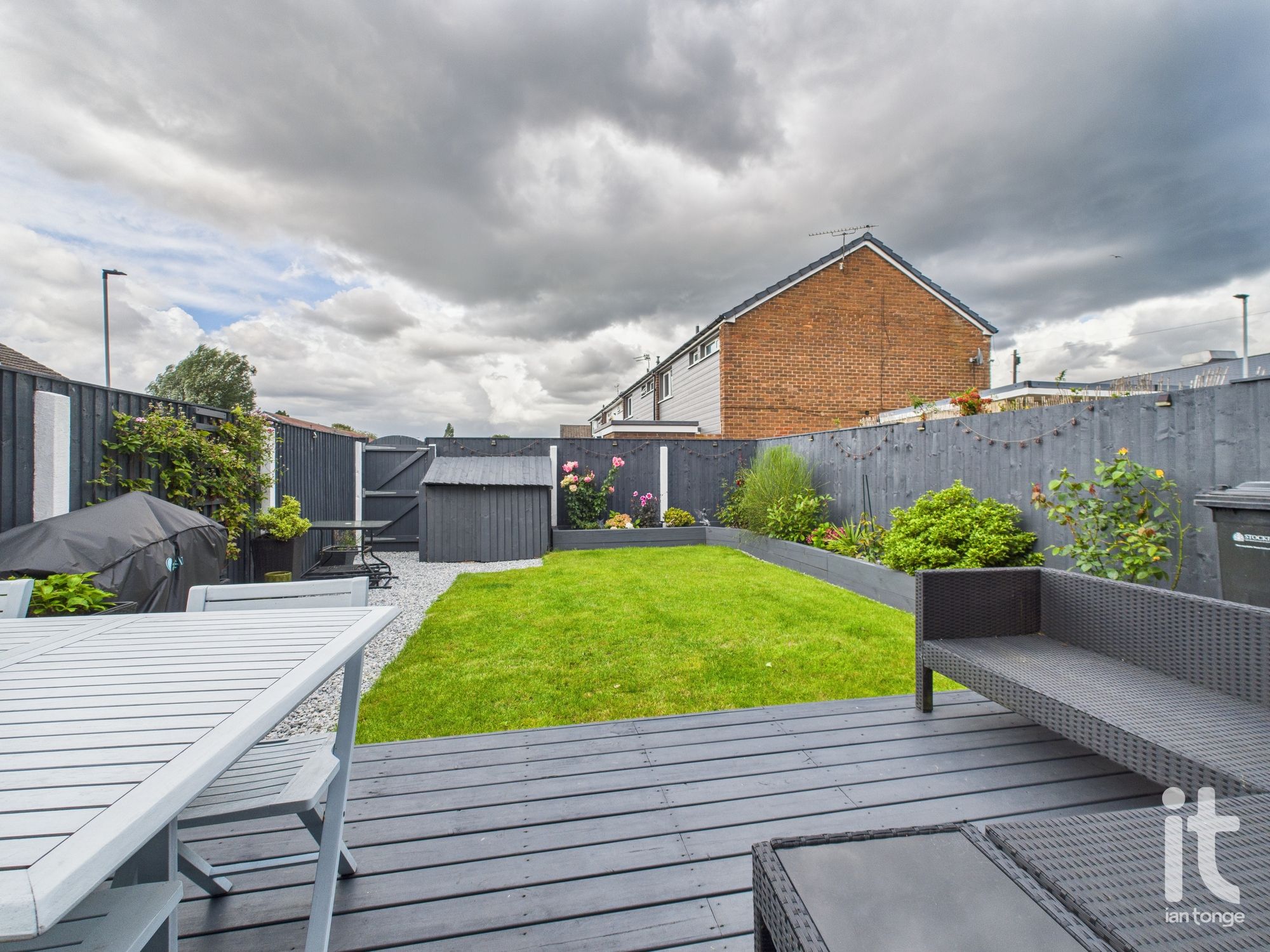 3 bedroom mews house SSTC in Stockport - Photograph 21.