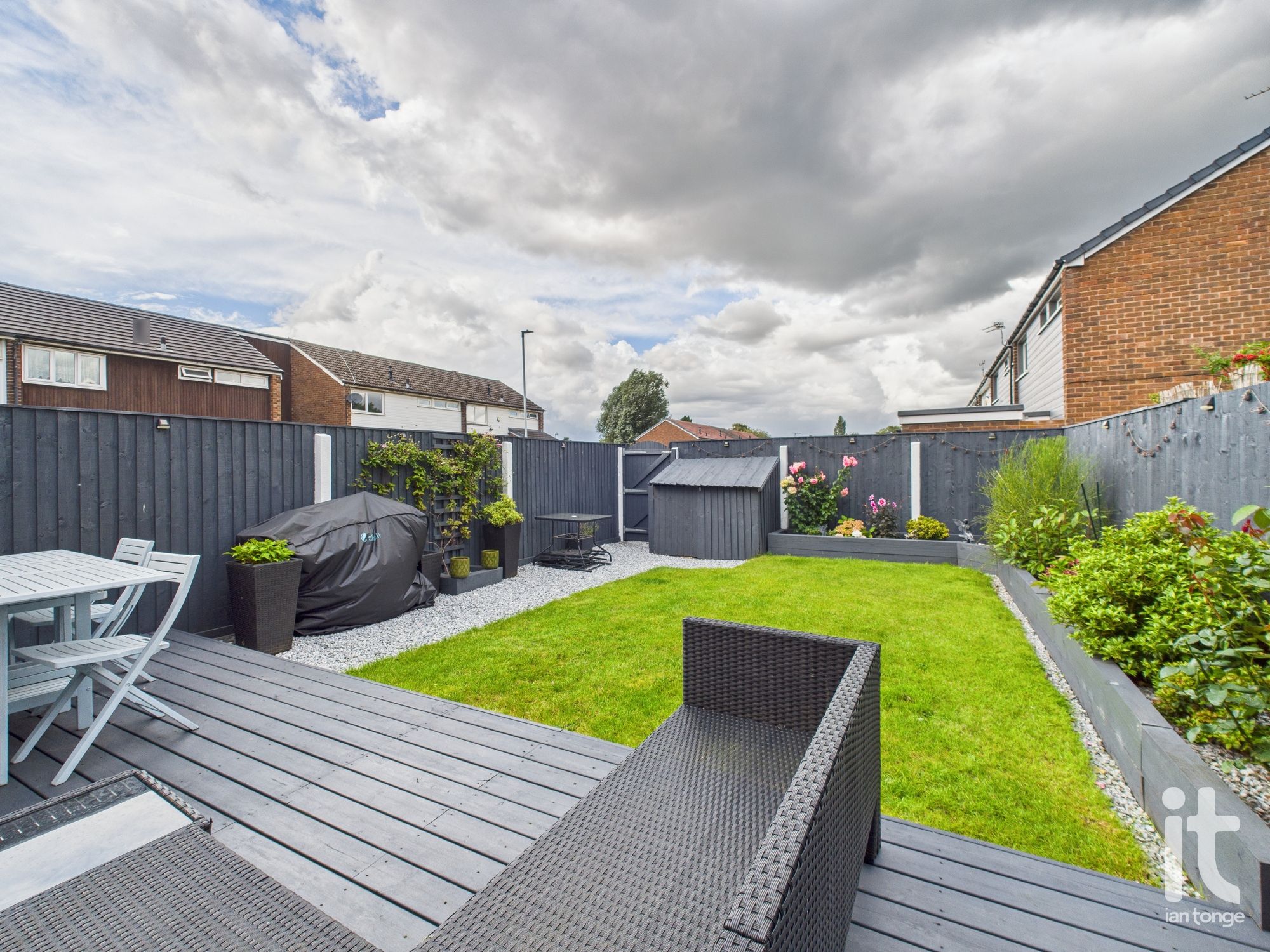 3 bedroom mews house SSTC in Stockport - Photograph 20.