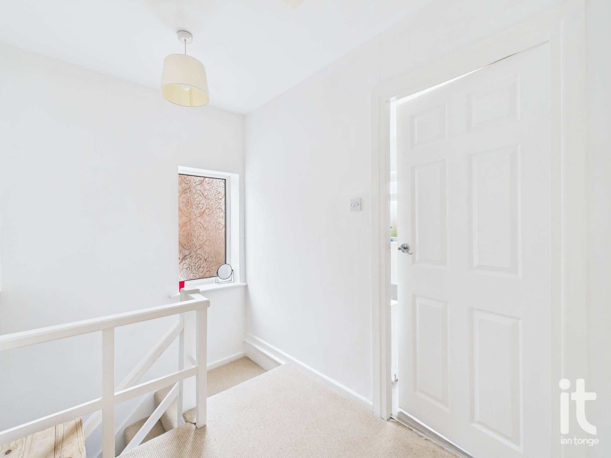 3 bedroom semi-detached house Sold in Stockport - Photograph 13.