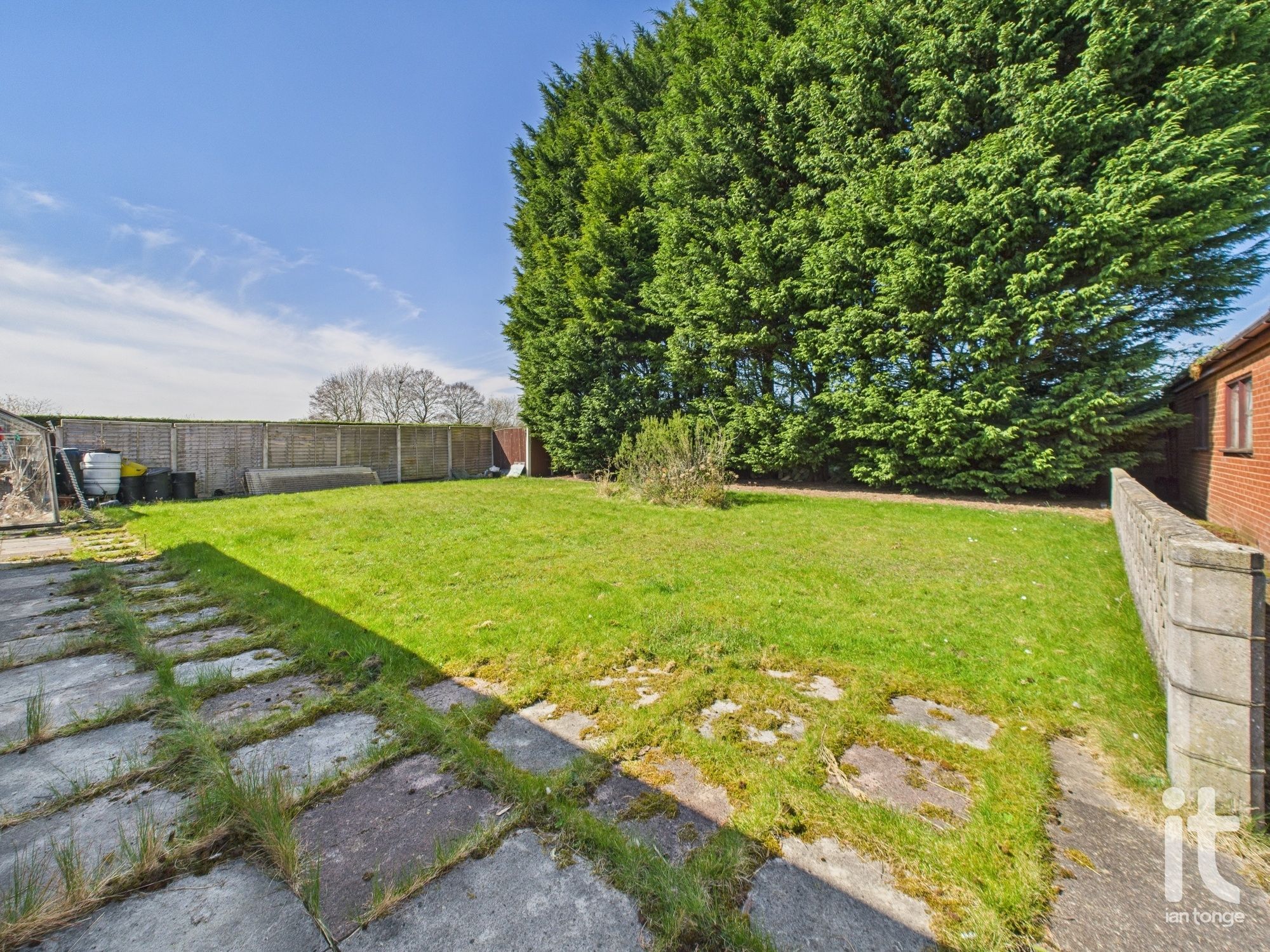 3 bedroom detached bungalow Under Offer in Stockport - Photograph 25.