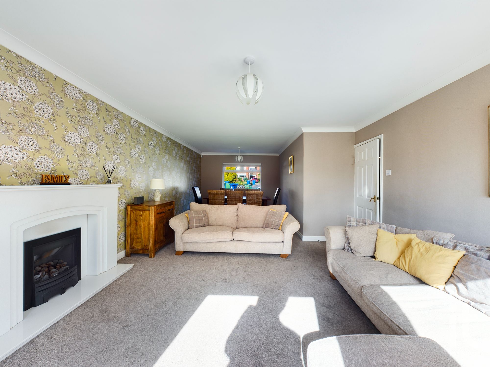 4 bedroom link detached house Sold in Stockport - Photograph 17.