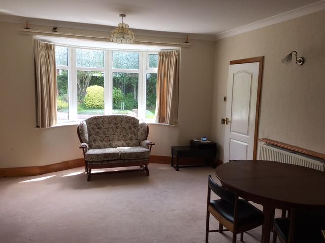 2 bedroom detached bungalow For Sale in Stockport - Photograph 2.