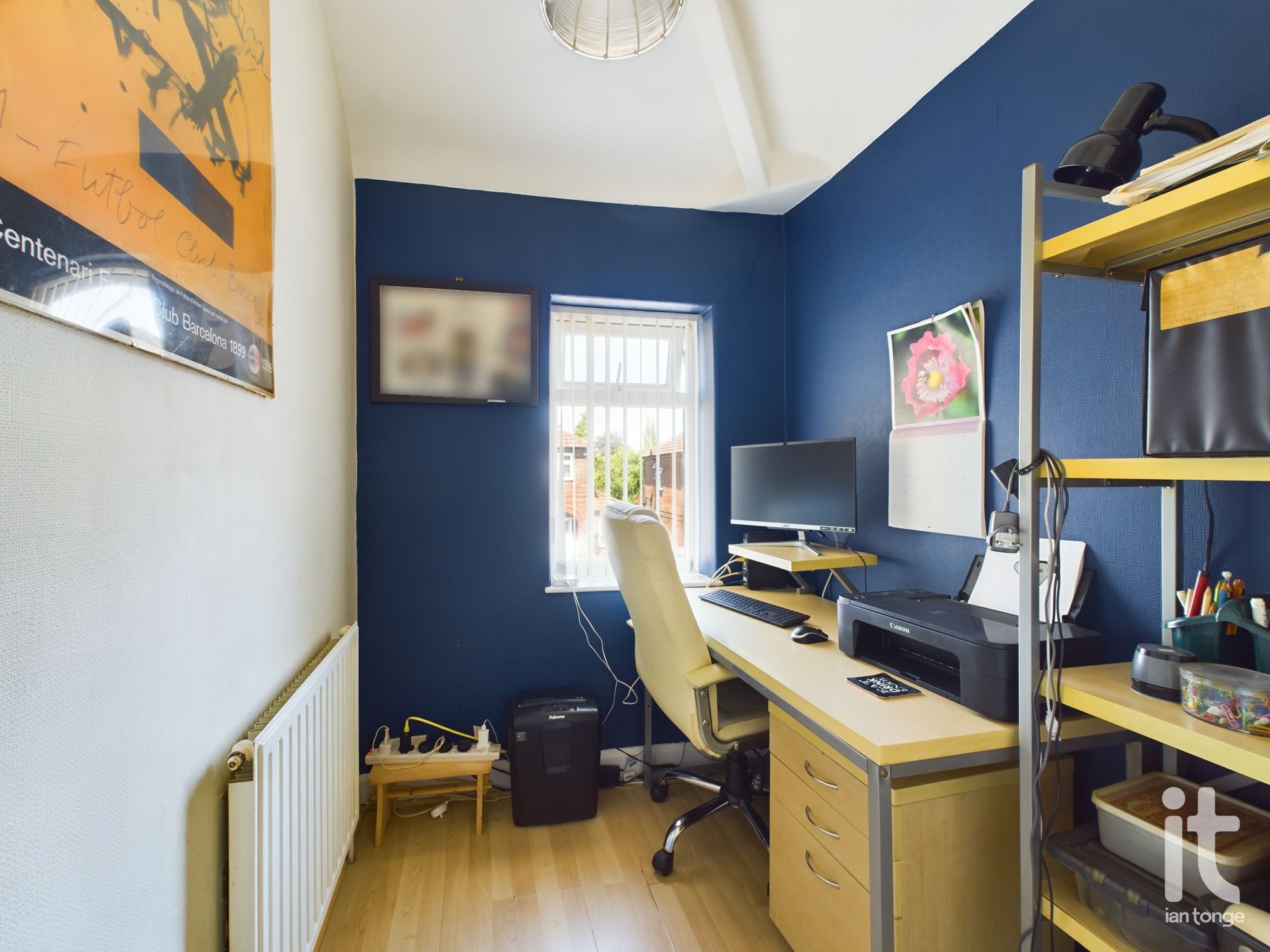 3 bedroom semi-detached house SSTC in Stockport - Photograph 16.