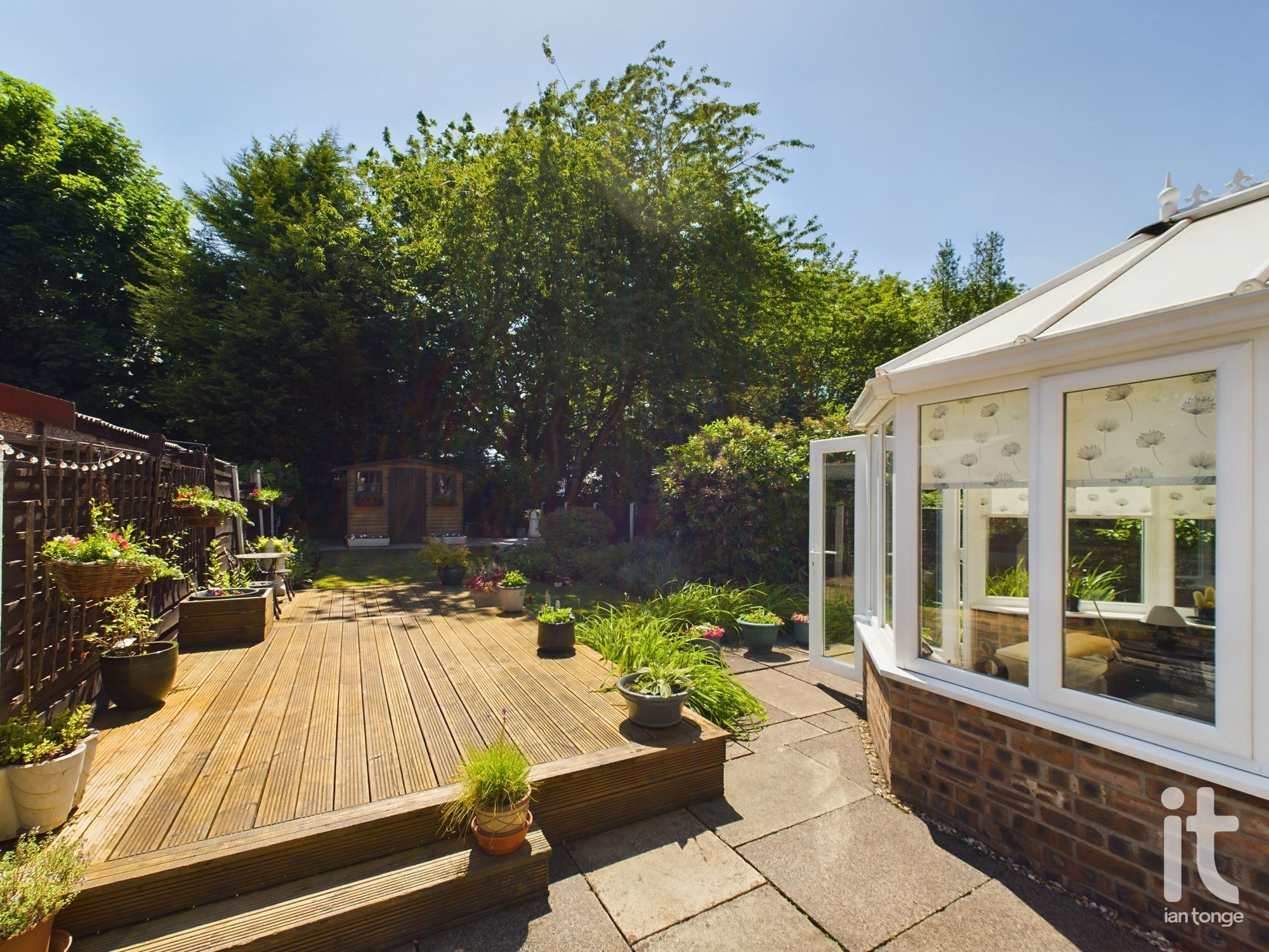 3 bedroom semi-detached house SSTC in Stockport - Photograph 19.