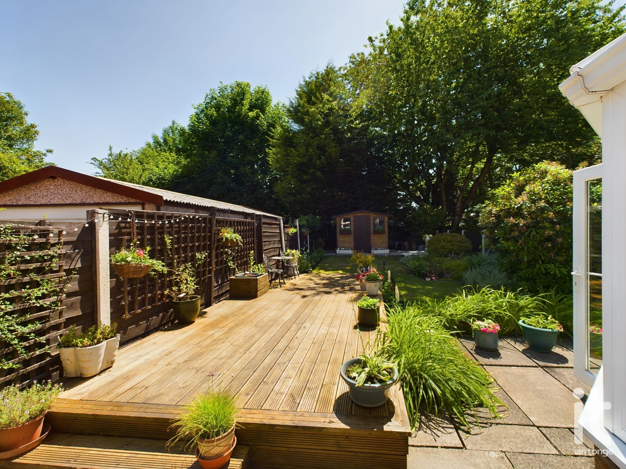 3 bedroom semi-detached house SSTC in Stockport - Photograph 18.