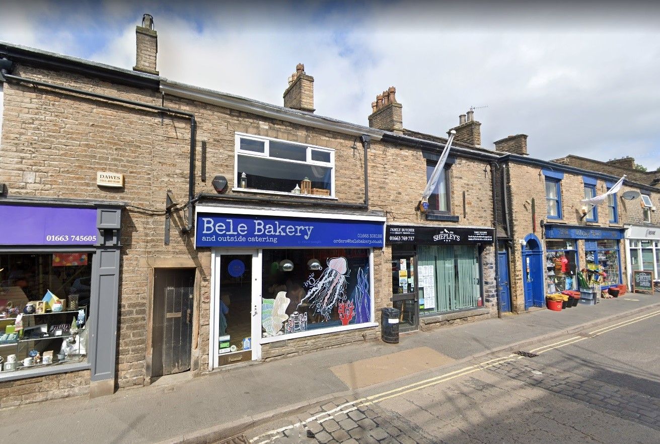 Café Under Offer in High Peak - Photograph 1.