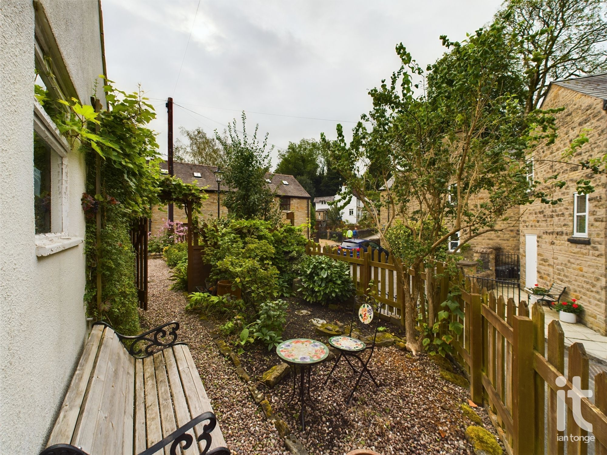 2 bedroom end terraced house SSTC in Stockport - Photograph 17.