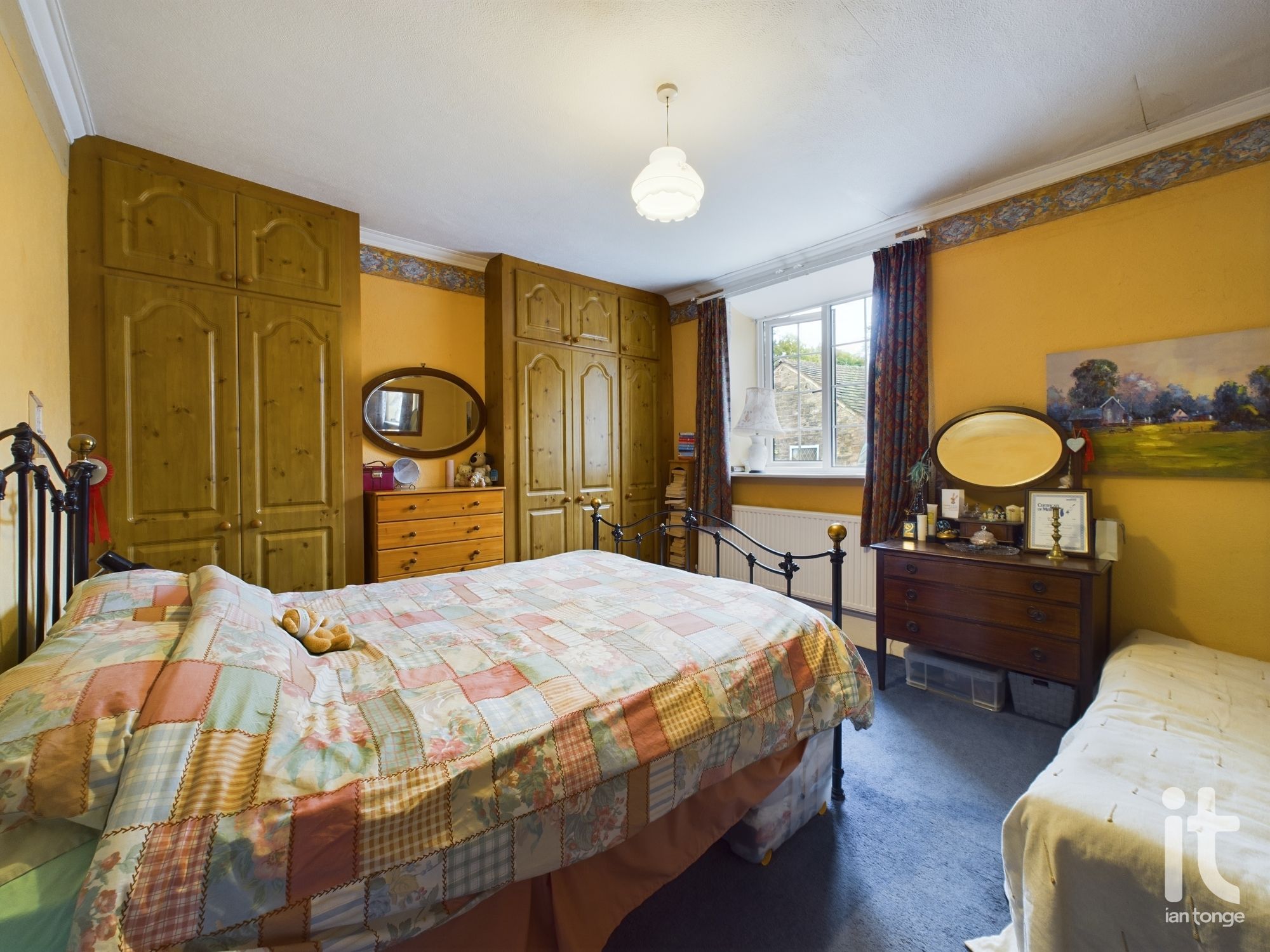 2 bedroom end terraced house SSTC in Stockport - Photograph 14.