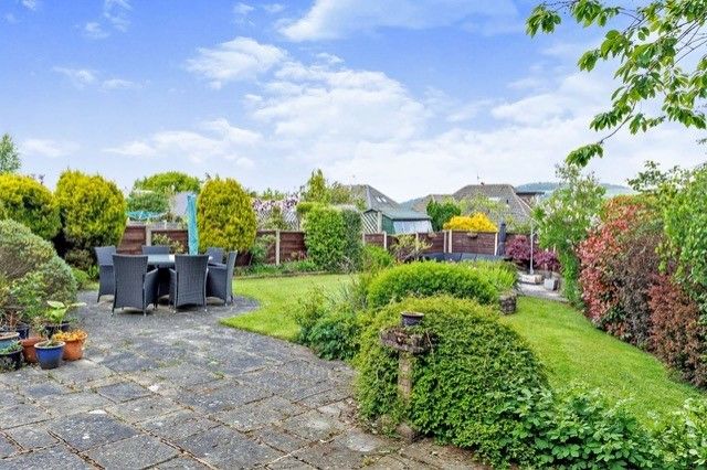 4 bedroom detached house Sold in Stockport - Photograph 24.