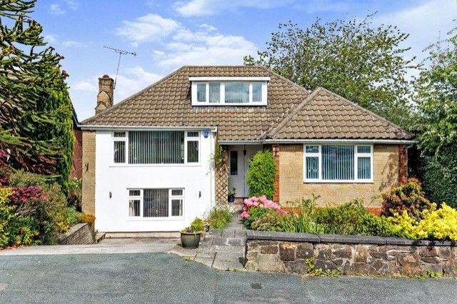 4 bedroom detached house Sold in Stockport - Photograph 1.