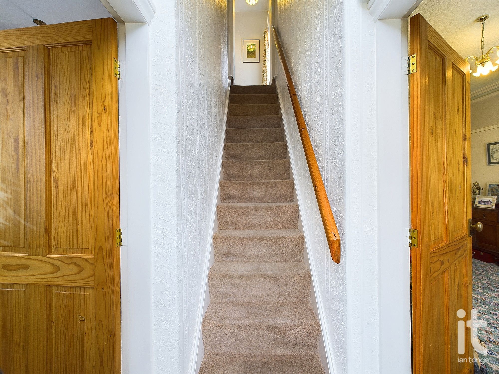 3 bedroom semi-detached house SSTC in Stockport - Photograph 7.