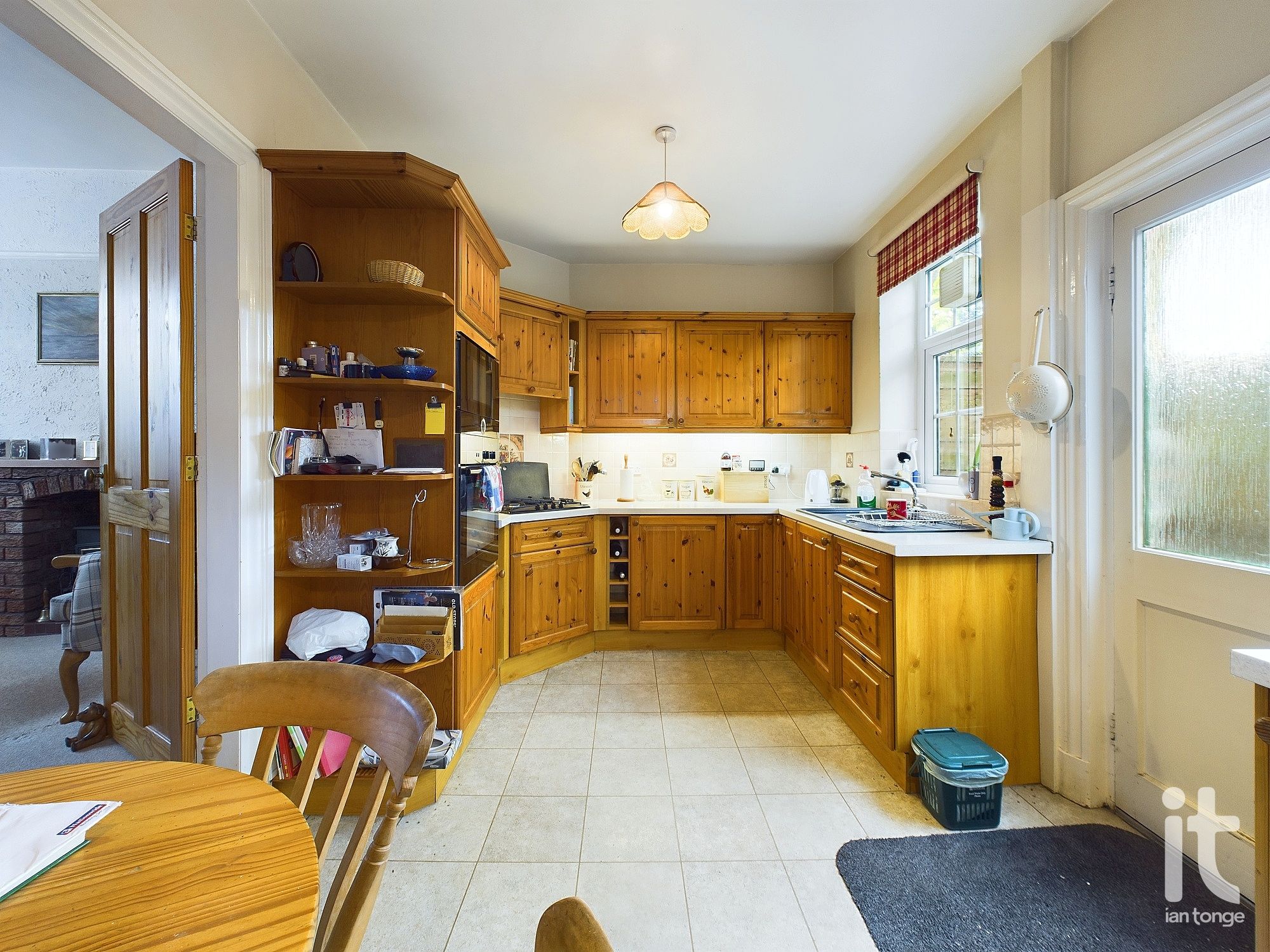 3 bedroom semi-detached house SSTC in Stockport - Photograph 15.